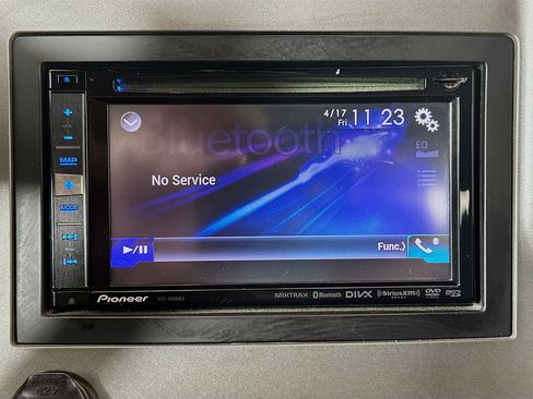 Used 2008 Pontiac Solstice GXP w/ Premium Package image 18