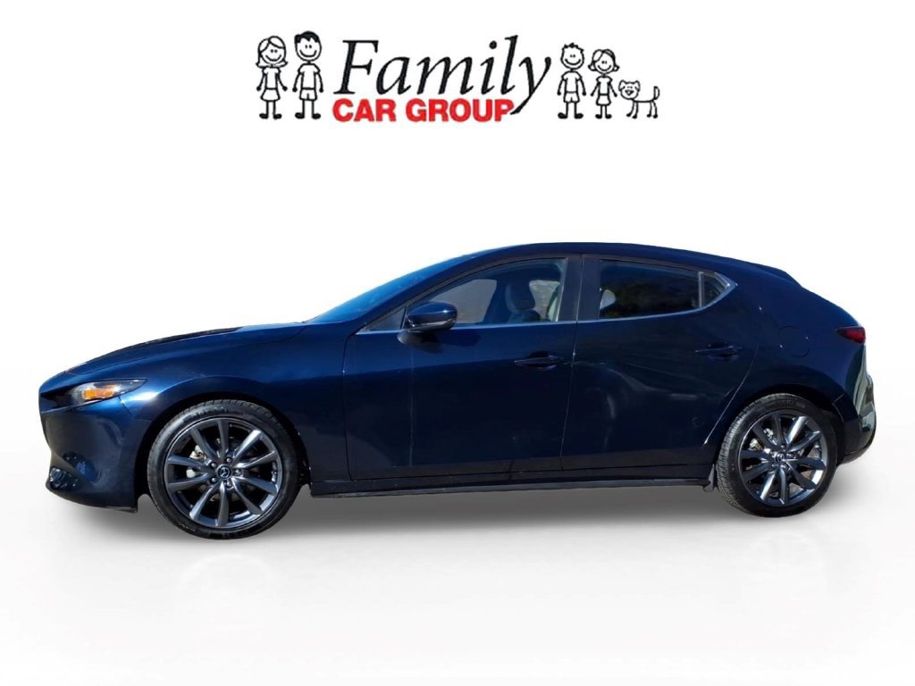 Used 2019 MAZDA MAZDA3 AWD Hatchback image 2