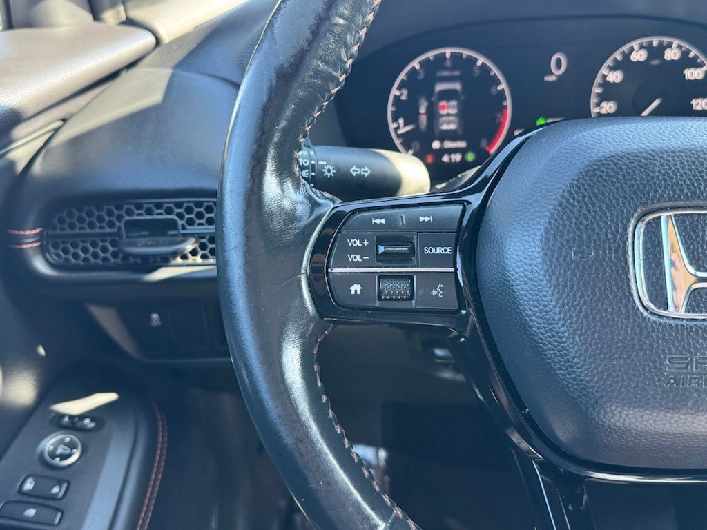 Used 2023 Honda HR-V Sport image 8