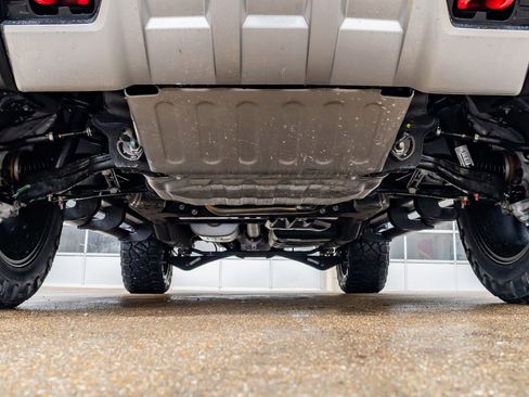 Used 2024 Chevrolet Tahoe Z71 w/ Luxury Package image 15