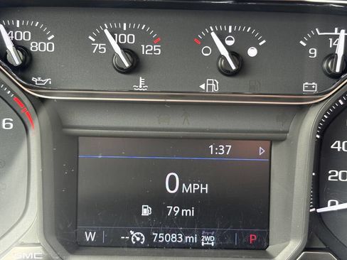 Used 2020 GMC Sierra 1500 SLE w/ X31 Off-Road Package image 19