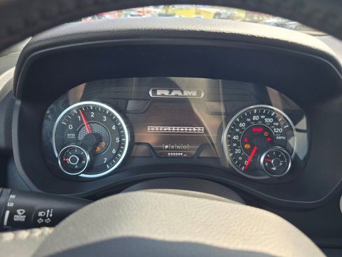 Certified 2024 RAM 1500 Big Horn AWD/4WD image 32