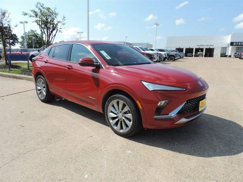 New 2026 Buick Envista Avenir image 3