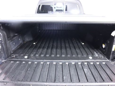 Used 2016 Toyota Tacoma TRD Sport w/ Premium & Technology Package image 35