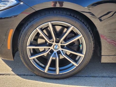 Used 2022 BMW 430i Convertible w/ Convenience Package image 9