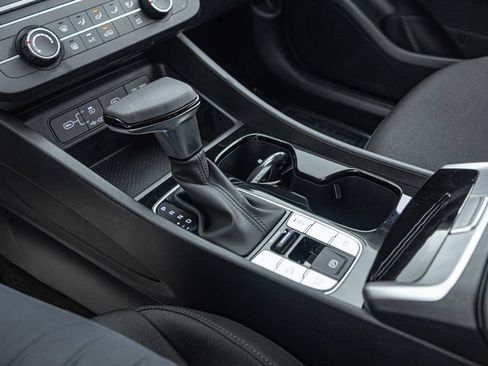 Certified 2026 Hyundai Tucson SE FWD image 20