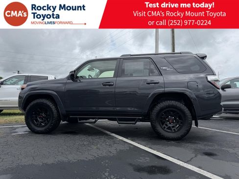 Used 2024 Toyota 4Runner TRD Off-Road Premium w/ Moonroof Package AWD/4WD image 4
