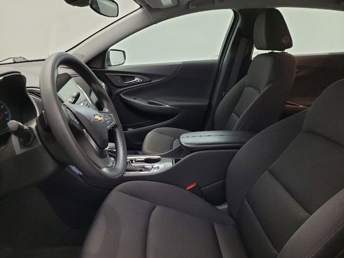 Used 2024 Chevrolet Malibu LT image 17