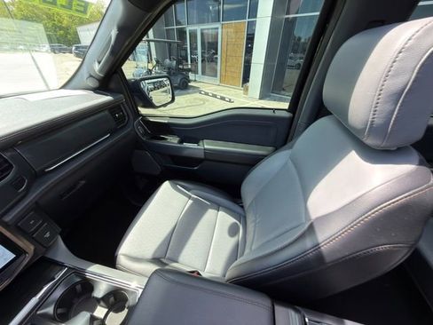 Used 2024 Ford F150 Lightning Lariat AWD/4WD image 31
