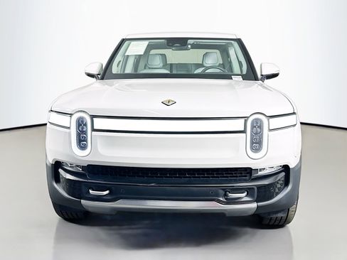 Used 2022 Rivian R1T Adventure AWD/4WD image 2