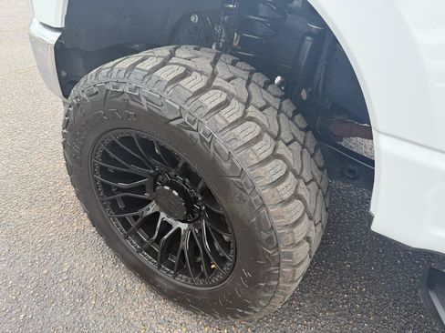 Used 2025 Ford F250 XLT w/ FX4 Off-Road Package AWD/4WD image 27
