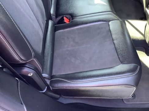 Used 2023 Jeep Grand Cherokee Altitude image 15