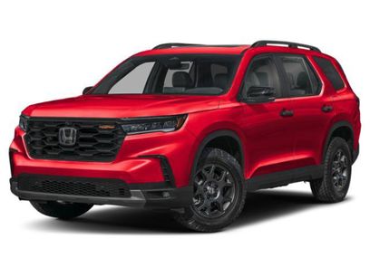 Used 2025 Honda Pilot TrailSport