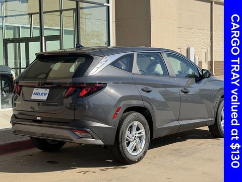 New 2026 Hyundai Tucson SE image 4