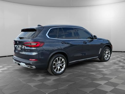 Used 2022 BMW X5 xDrive40i AWD/4WD image 5