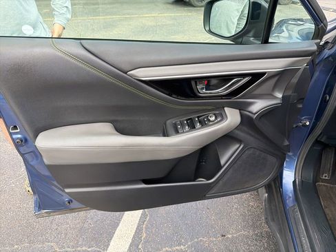 Used 2020 Subaru Outback Onyx Edition XT image 6