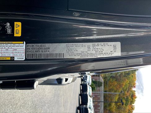 New 2025 Jeep Gladiator Sport image 13