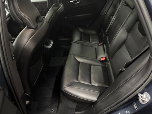 Certified 2023 Volvo XC60 B5 Core w/ Climate Package image 14