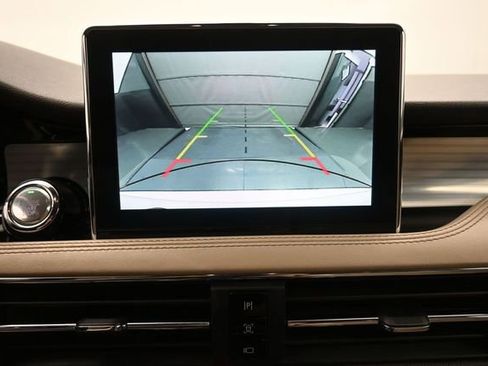 Used 2020 Lincoln Corsair FWD w/ Equipment Group 101A image 4