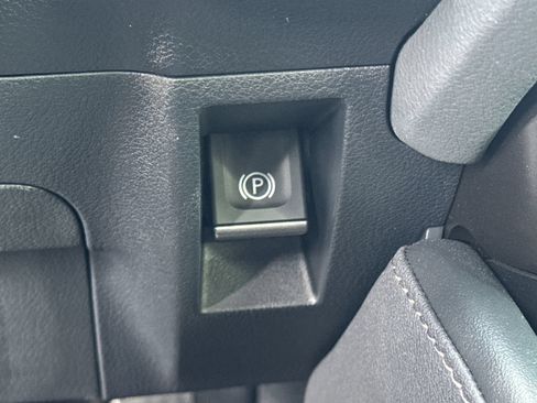 Used 2025 Lexus ES 350 Ultra Luxury w/ Accessory Package (Z2) FWD image 16