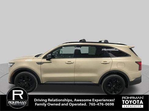 Used 2021 Kia Sorento S w/ Panoramic Sunroof Package AWD/4WD image 3