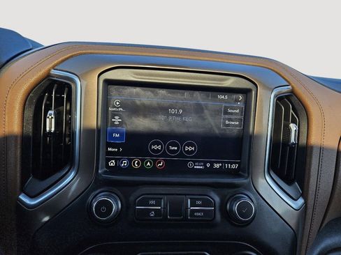 Used 2022 Chevrolet Silverado 2500 High Country w/ Z71 Off-Road Package AWD/4WD image 14