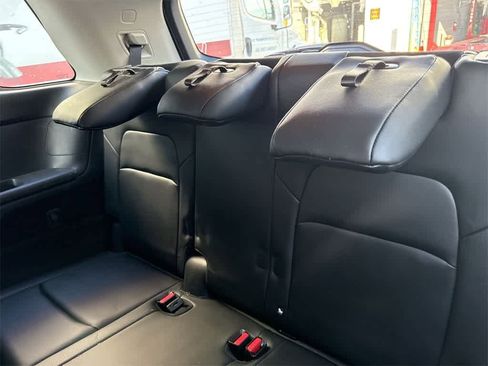 Used 2023 Nissan Pathfinder SL w/ SL Black Package image 14