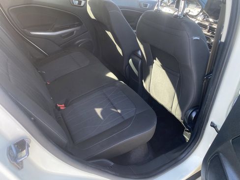 Used 2020 Ford EcoSport SE image 12