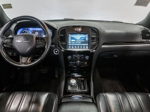 Used 2018 Chrysler 300 S w/ 300S Premium Group AWD/4WD image 28