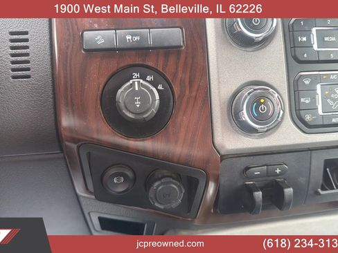 Used 2016 Ford F250 Lariat w/ Lariat Interior Package AWD/4WD image 18