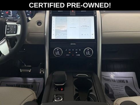 Certified 2025 Land Rover Discovery Dynamic SE AWD/4WD image 24