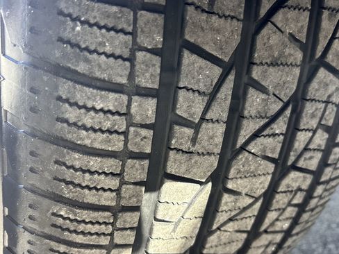 Used 2019 Nissan Titan SV w/ SV Convenience Package image 35