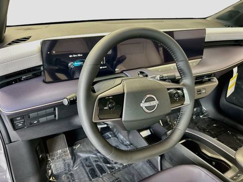 New 2026 Nissan Leaf SV+ w/ Floor Mat Package (SV+) FWD image 15