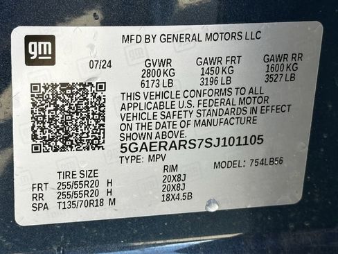 Used 2025 Buick Enclave Preferred image 13