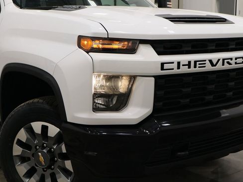 Used 2023 Chevrolet Silverado 2500 Custom w/ Custom Value Package image 32