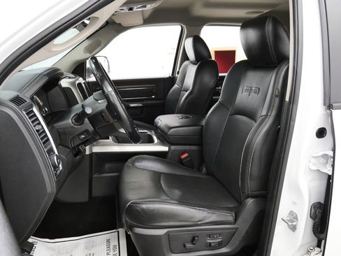 Used 2017 RAM 1500 Laramie w/ Convenience Group image 11