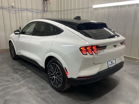 Used 2025 Ford Mustang Mach-E Premium image 20
