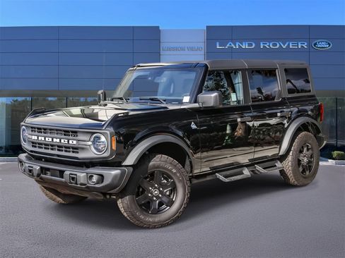 Used 2024 Ford Bronco Black Diamond image 1