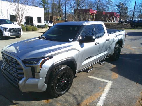 Used 2023 Toyota Tundra SR5 image 5