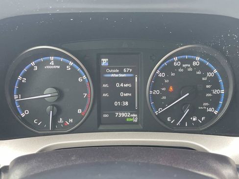 Used 2018 Toyota RAV4 XLE w/ Plus Extra Value Package AWD/4WD image 27