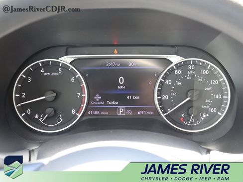 Used 2024 Nissan Sentra SV FWD image 28