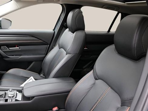 Used 2024 MAZDA CX-50 AWD 2.5 S w/ Cargo Package image 13