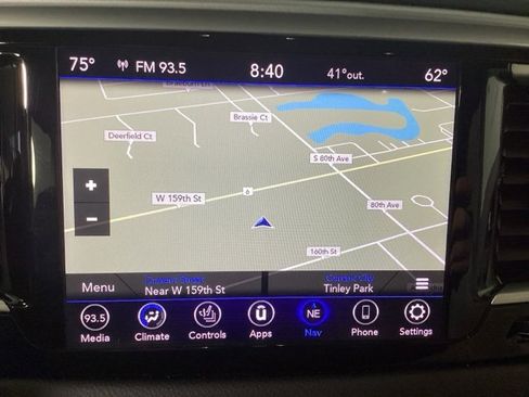 Used 2020 Chrysler Pacifica Touring-L image 21