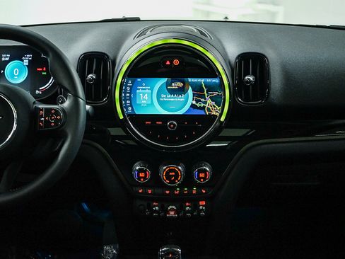 Used 2024 MINI Cooper Countryman S FWD image 13