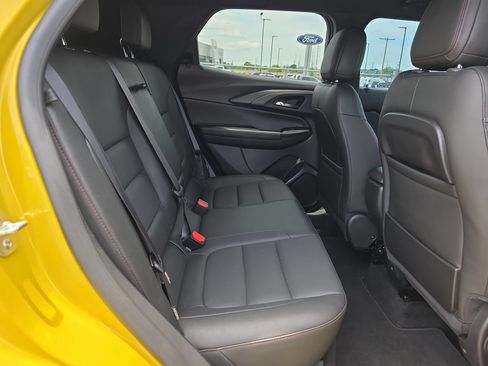 Used 2025 Chevrolet TrailBlazer RS w/ Driver Confidence Package FWD image 14