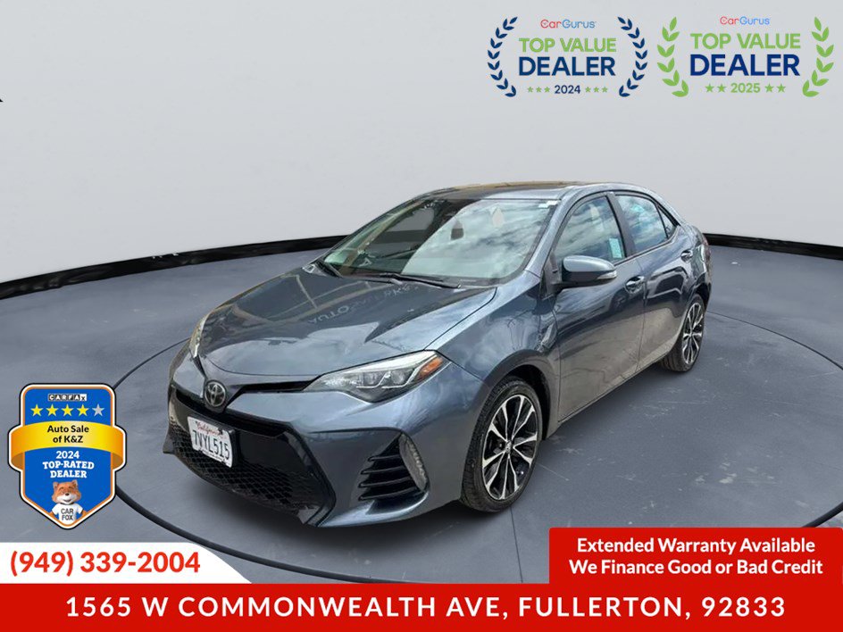 Used 2017 Toyota Corolla SE w/ SE Premium Package FWD image 2