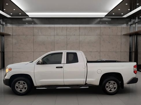 Used 2016 Toyota Tundra SR image 7