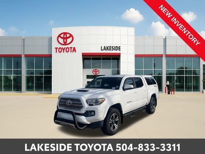 Used 2017 Toyota Tacoma 2WD Double Cab