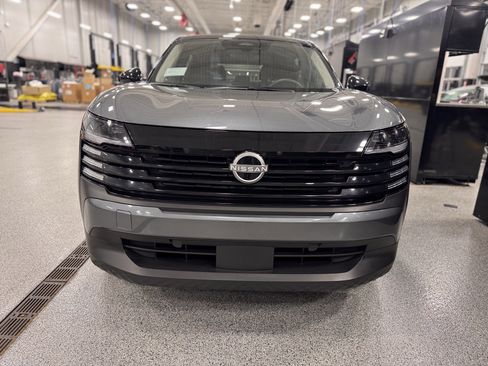 Used 2025 Nissan Kicks SV image 30