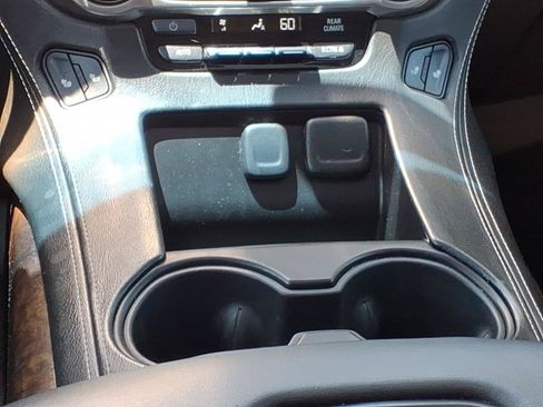Used 2016 Chevrolet Tahoe LT AWD/4WD image 29